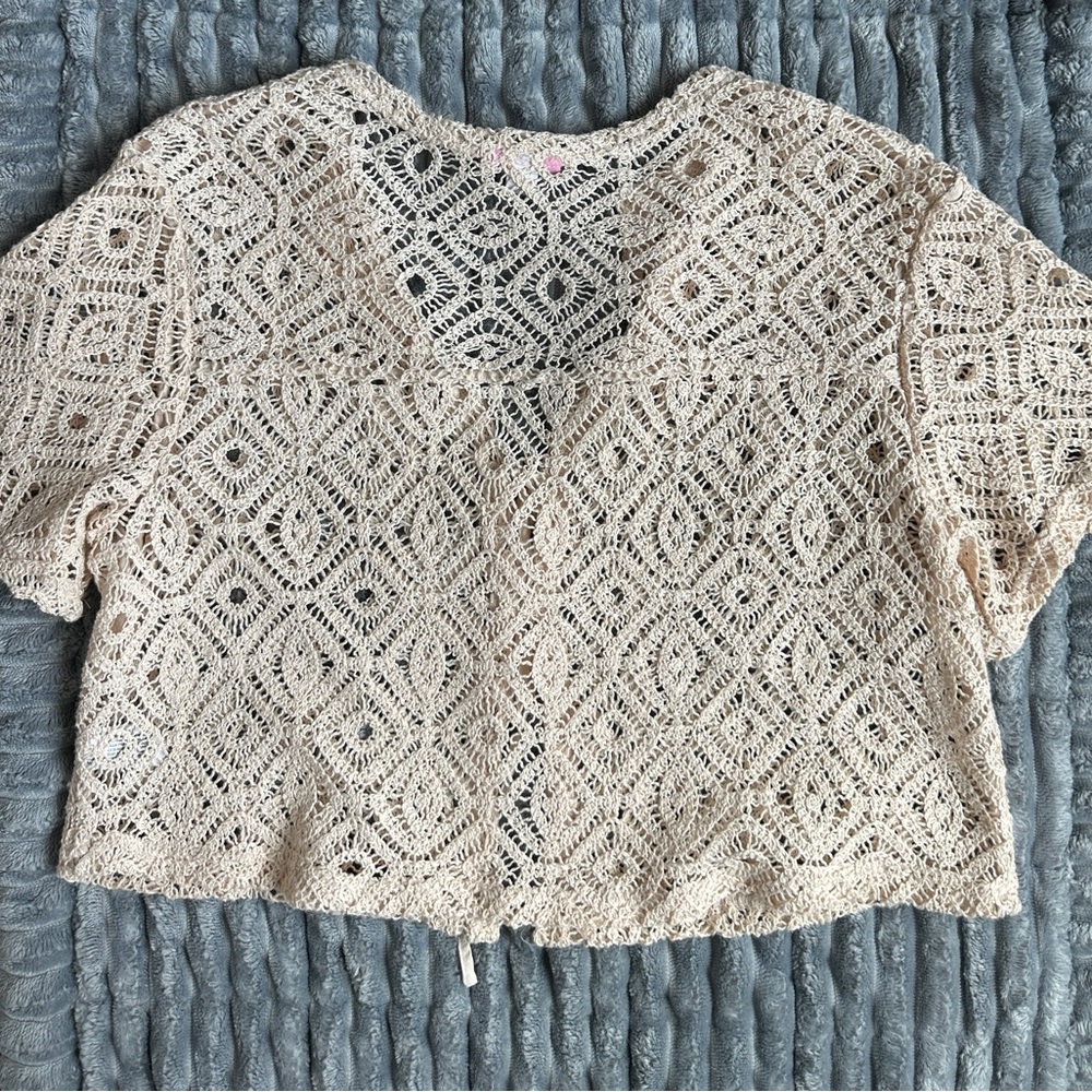 Future collective boho boxy cropped tie front crochet lace top - Picture 3 of 6